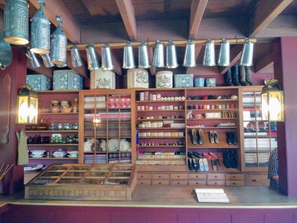 columbus store inside